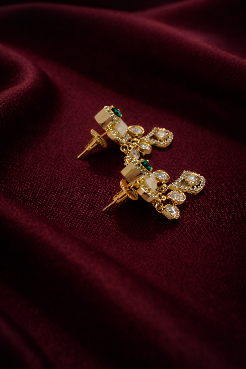 The Sitara Emerald Heart shape Choker Set